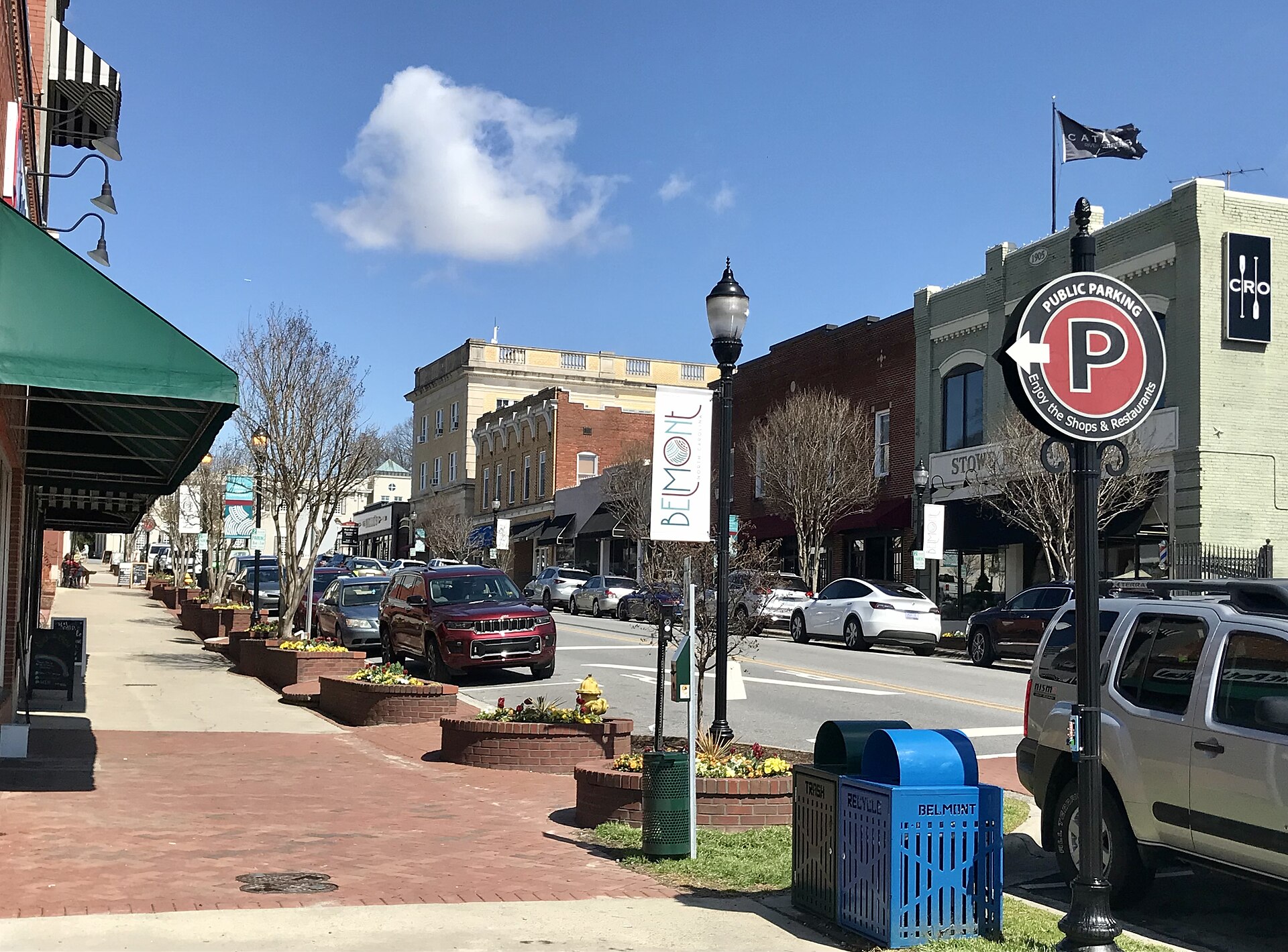 Main Street in downtown Belmont, North Carolina